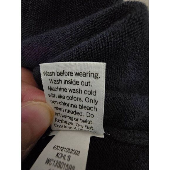 Croft & Barrow Navy Blue V Neck Sweater Size M - Picture 6 of 6